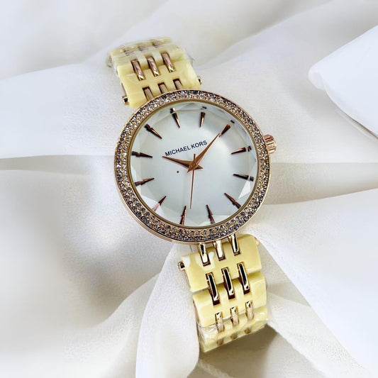 𝐒𝐭𝐲𝐥𝐢𝐬𝐡 𝐖𝐨𝐦𝐞𝐧'𝐬 𝐐𝐮𝐚𝐫𝐭𝐳 𝐂𝐡𝐚𝐢𝐧 𝐖𝐚𝐭𝐜𝐡